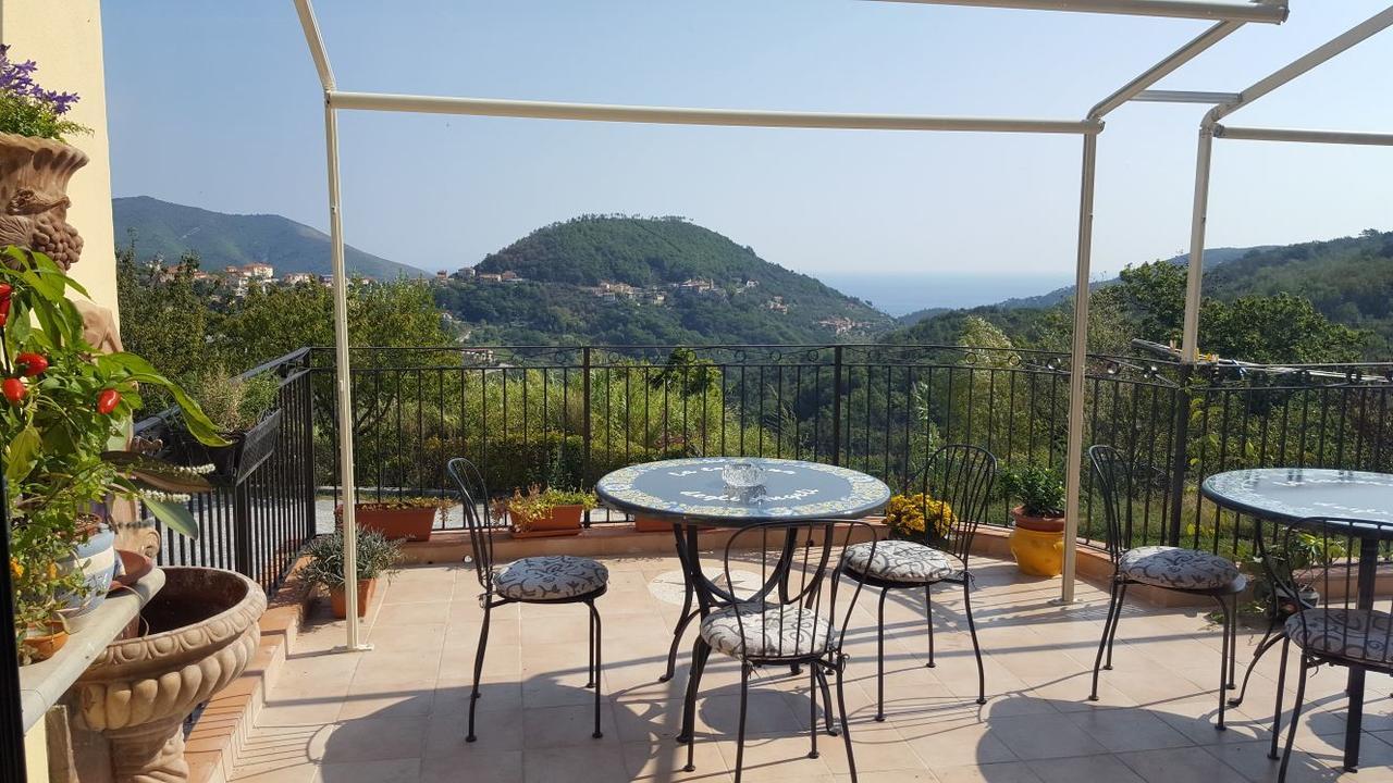 Vezzi Portio B&B La Taverna Degli Angeli מראה חיצוני תמונה
