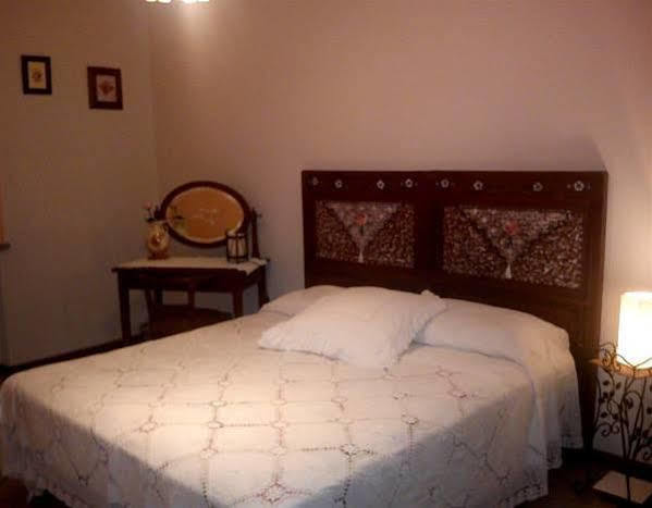 Vezzi Portio B&B La Taverna Degli Angeli מראה חיצוני תמונה