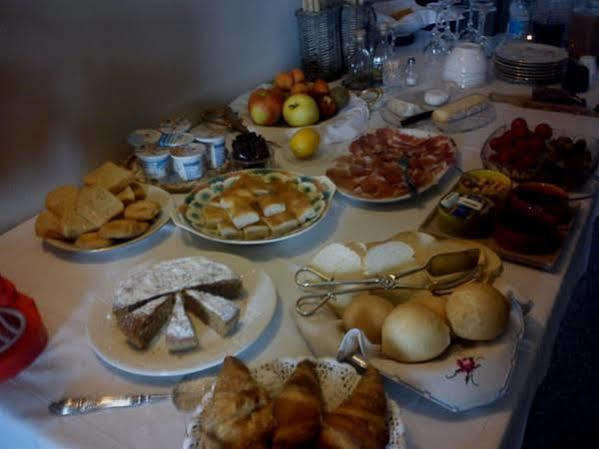 Vezzi Portio B&B La Taverna Degli Angeli מראה חיצוני תמונה