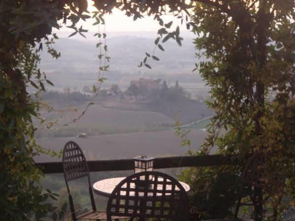 Vezzi Portio B&B La Taverna Degli Angeli מראה חיצוני תמונה